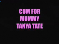 Tanya Tate é uma garota vadia que gosta de foder seu amante intenso como uma puta.