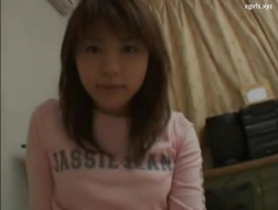 Hentai teen, Hitomi Ikeda ist immer schlug härter als je zuvor in ihrem hübschen Umkleideraum