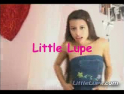 Little Latina Teen Shanda Fay dostaje jej tyłek mrożone i rozciągnięte