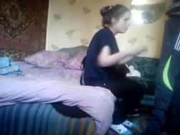 Russisch amateur meisje Sorajatch Kaposi brutale subvriendin