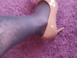 Granny BodyBeauty Pumps & Drinks To Clean Son's Cock!