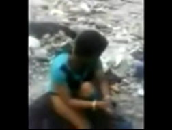 Adolescente indiano fodido enquanto no telefone # jhonny68
