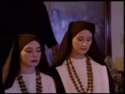 Visolupt Nun, Victoria Raye suger mange pikk før de får sprute av en total fremmed.