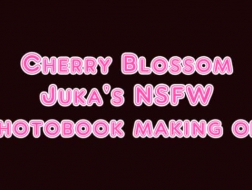 A Cherry Blossom, Kimmy Granger y Cody Sweet les gusta divertirse mucho con un chico.