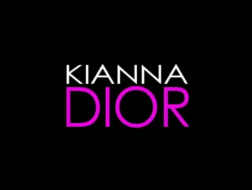 Thaise brunette, Kianna Dior houdt ervan om de vette lul van haar vriendje te pijpen, voordat hij haar neukt