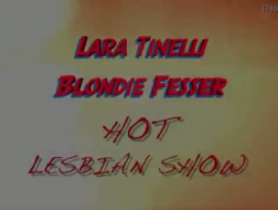 Cycata blondynka Lara ostro zerżnięta i pod kremem pod prysznicem