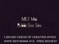Milf real recibiendo sexo anal casual