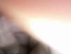 Lara látex cachonda ángel en webcam ducha él con un perrito little dick