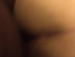 Black guy is fucking an insatiable Latina, barely legal because he likes to make her cum like crazy