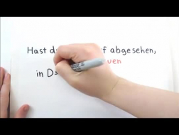 Duits meisje in schooluniform is erg opgewonden omdat haar partner haar gaat neuken