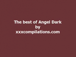 Angel Dark har sex med noen veldig kåte gutter på samme tid, i sin enorme seng