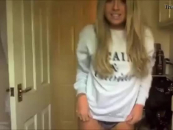 British babe is giving a handjob to her partner while having a phone call with her boyfriend