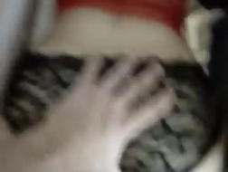 Adolescente arrapata in azione scopa in webcam