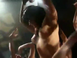 Adolescentes nus bj suculento wrestling no ginásio