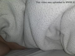 Esposa dormindo ganha buceta pornô amador kinky milf
