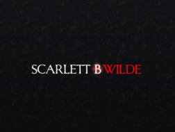 Darkhaired Brunette Scarlett Scarlett Bloom - талантливая плейвич и любит быть фаршированным