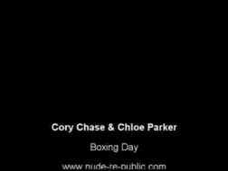 Chase Cory ha capezzoli duri succhiati dal suo fidanzato.
