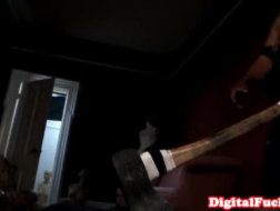 Film 3D re-horror mostrato con schermo posteriore 3D.