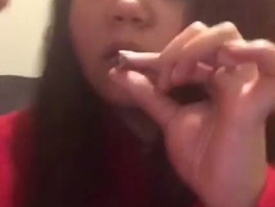 Ebony roken Hot Inez houdt van pik.