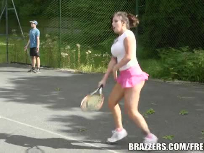 Brazzers - Abbie Cat - dlatego cieszymy Femmes Tenis