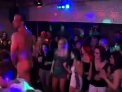 pornoozel seks w klubach