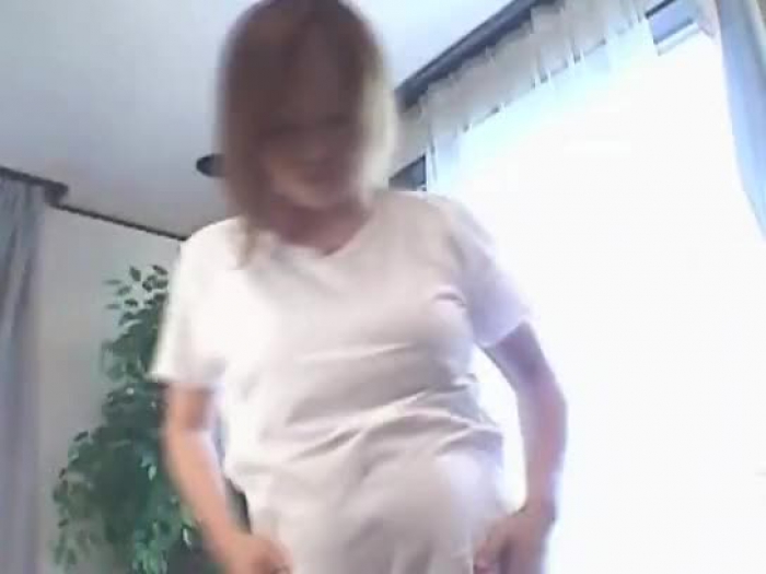 this pregnant hoe displays off her bod to her naughty man