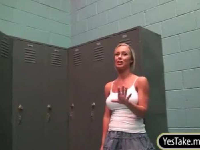 enormous hooters girlfriend nicole aniston plumbed rock-hard in the locker apartment