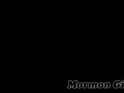 mormongirlz dit mormoon tiener verwoestingen zich op haar bisschop s bureau