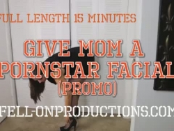Mama madisin ein Porno-Industrie Starlet mitten ins Gesicht in give Mutter lee