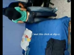 college knaller gevangen op verborgen web cam - surfxvideos